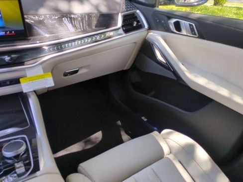 New 2027 BMW X6 xDrive40i AWD/4WD image 17