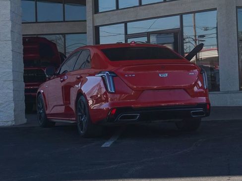 Used 2021 Cadillac CT4 Sport image 4