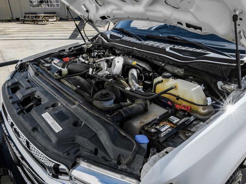 Used 2021 Ford F250 Lariat w/ Lariat Ultimate Package image 59