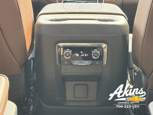 New 2026 Chevrolet Tahoe High Country w/ LPO, Illumination Package RWD image 24