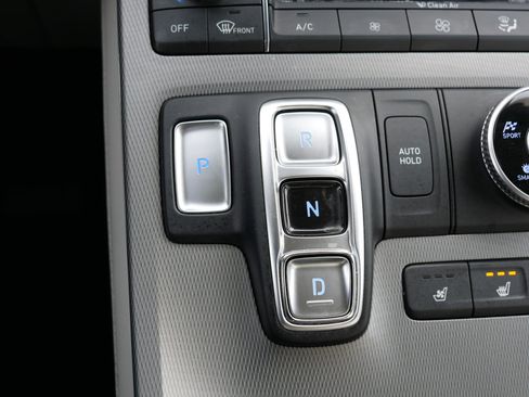 Used 2021 Hyundai Palisade Limited image 24