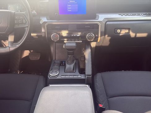 Used 2024 Toyota Tacoma SR5 RWD image 15