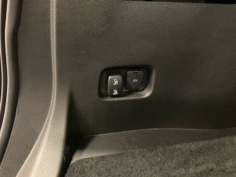 Used 2024 Ford Edge SEL image 17