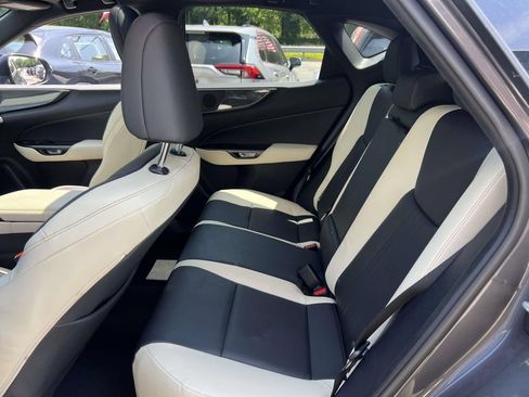 Used 2023 Lexus NX 350 AWD image 11