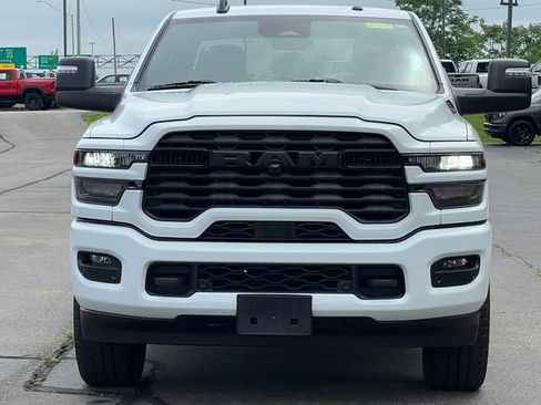 Used 2025 RAM 2500 Big Horn AWD/4WD image 42
