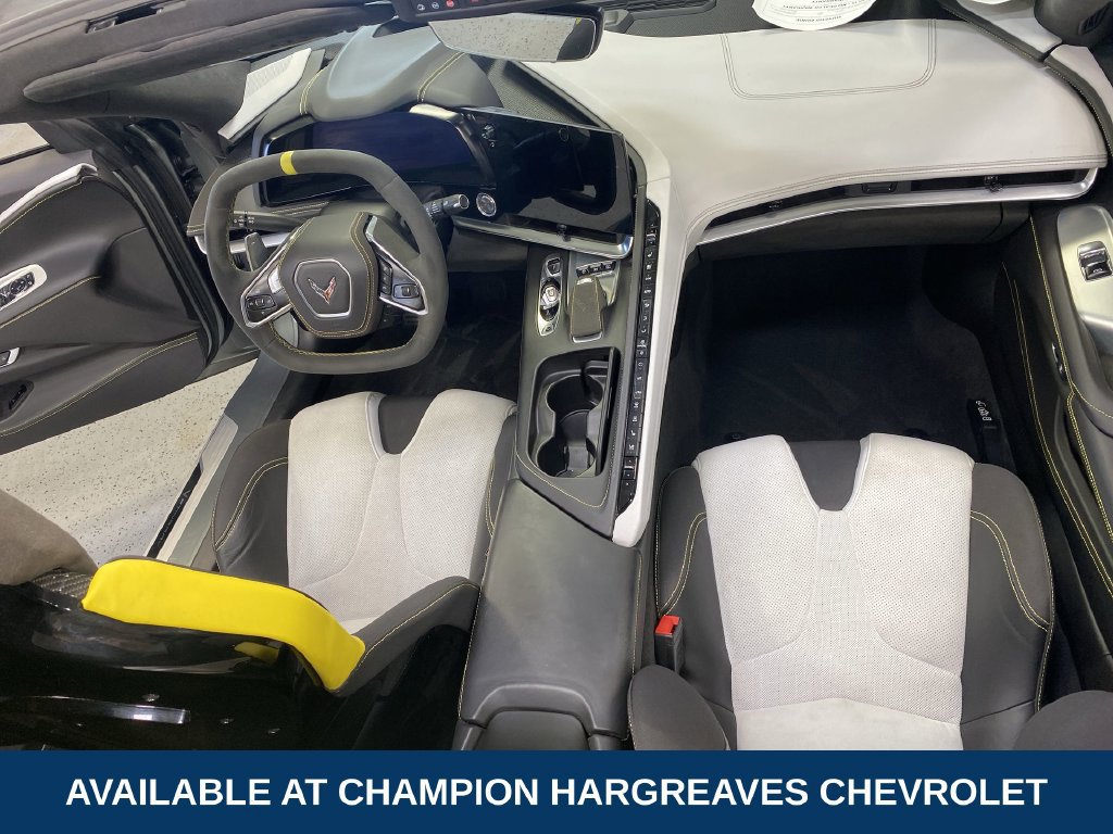 Used 2022 Chevrolet Corvette Stingray Premium Conv RWD image 29