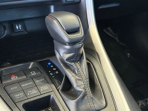 Used 2019 Toyota RAV4 XLE image 24