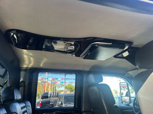 Used 2007 GMC TopKick C4500 2WD Crew Cab image 17