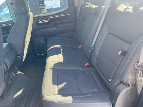 Used 2024 GMC Sierra 1500 Elevation image 17