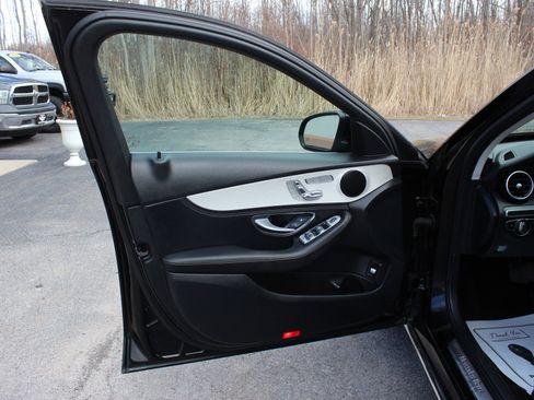 Used 2016 Mercedes-Benz C 300 4MATIC Sedan image 14