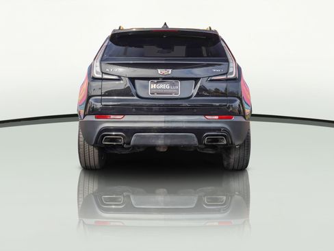 Used 2022 Cadillac XT4 Sport image 8