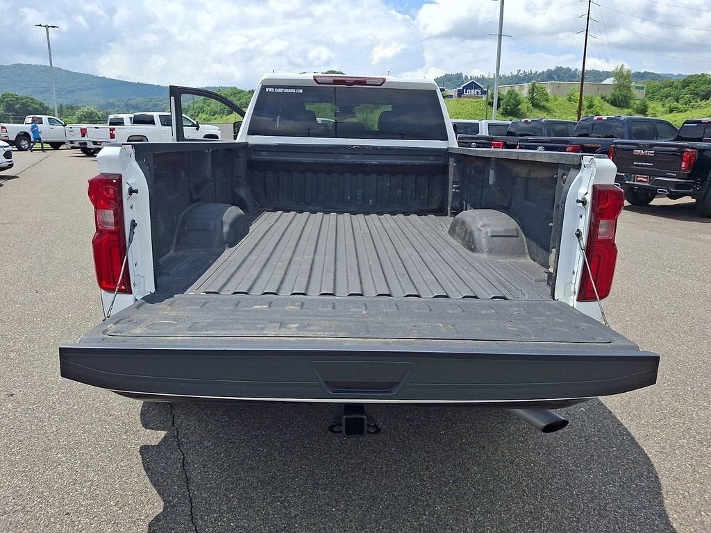 Used 2024 Chevrolet Silverado 3500 W/T w/ WT Convenience Package AWD/4WD image 29
