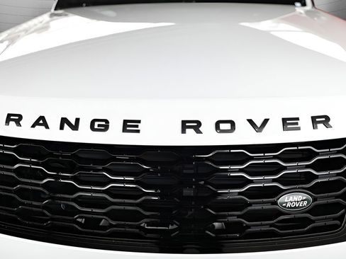 Used 2022 Land Rover Range Rover P525 Westminster Edition image 18