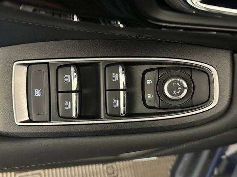 Used 2023 Subaru Outback Limited image 34