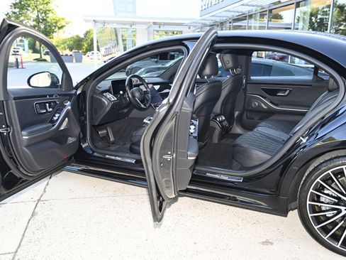 Used 2022 Mercedes-Benz S 580 4MATIC Sedan image 31