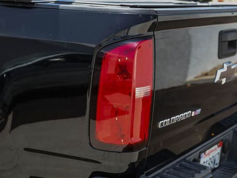 Used 2019 Chevrolet Colorado LT RWD image 10