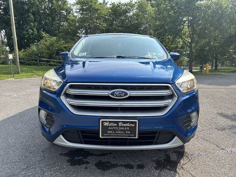 Used 2017 Ford Escape SE AWD/4WD image 10