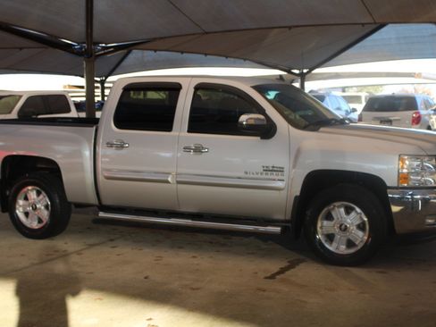 Used 2012 Chevrolet Silverado 1500 LT image 14