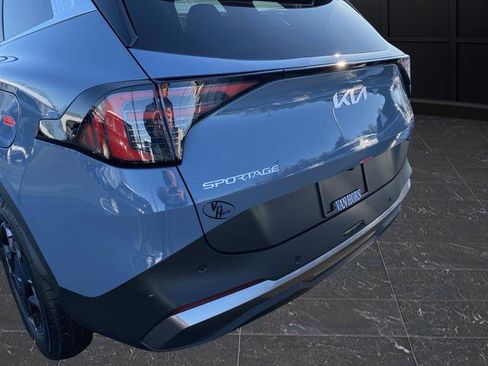 New 2026 Kia Sportage EX image 40