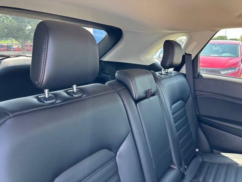 Used 2020 Ford Edge SEL AWD/4WD image 24