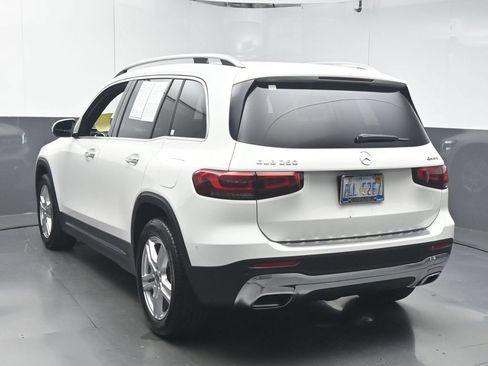 Used 2022 Mercedes-Benz GLB 250 4MATIC image 6
