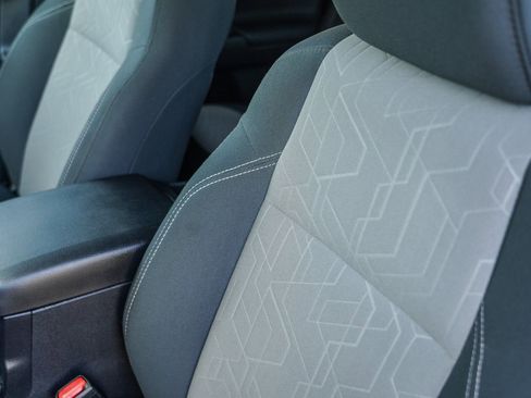 Certified 2022 Toyota Tacoma TRD Off-Road w/ Technology Package image 25