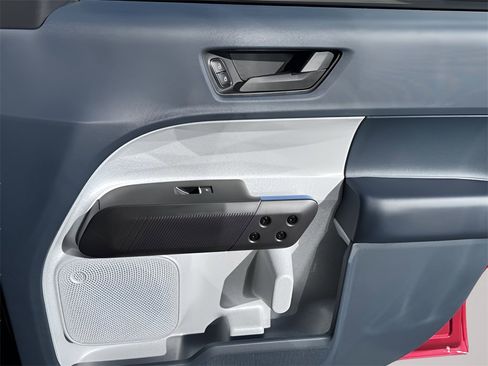 New 2026 Ford Maverick XLT w/ XLT Luxury Package image 29