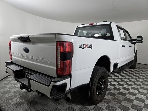 Used 2023 Ford F250 XL w/ STX Appearance Package image 5