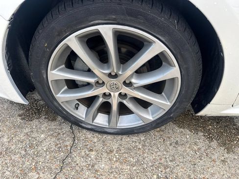 Used 2014 Toyota Avalon XLE Touring FWD image 26