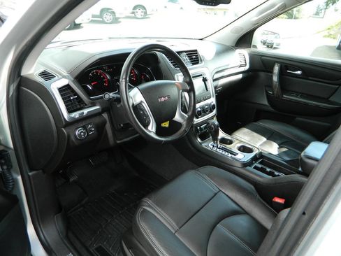 Used 2017 GMC Acadia Limited SLT image 11