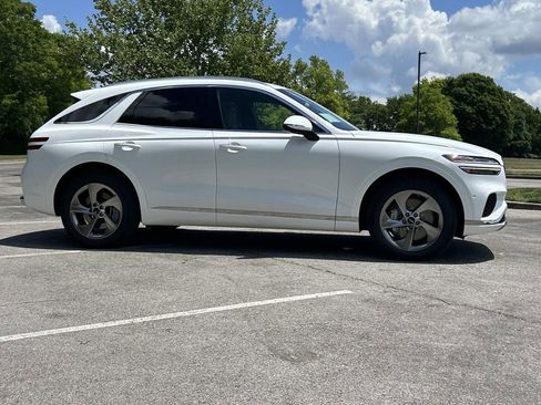 New 2026 Genesis GV70 2.5T Advanced AWD/4WD image 8