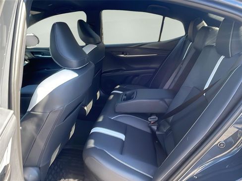 New 2026 Toyota Camry SE image 16