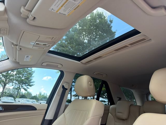 Used 2017 Mercedes-Benz GLE 350 image 32