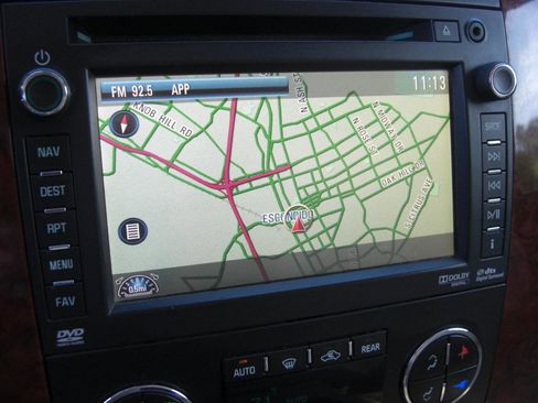 Used 2013 Chevrolet Tahoe LTZ image 24