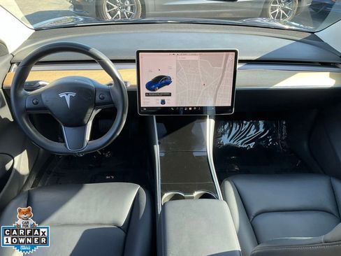 Used 2018 Tesla Model 3 Long Range RWD image 35