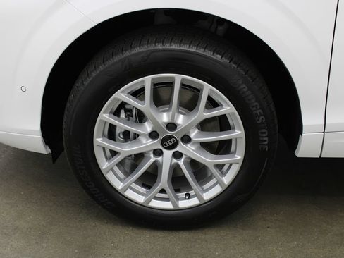 New 2026 Audi Q3 quattro 2.0T AWD/4WD image 30