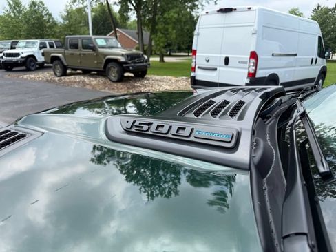 New 2026 RAM 1500 Express AWD/4WD image 11