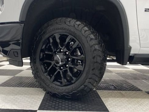 New 2026 Chevrolet Silverado 2500 LTZ image 10