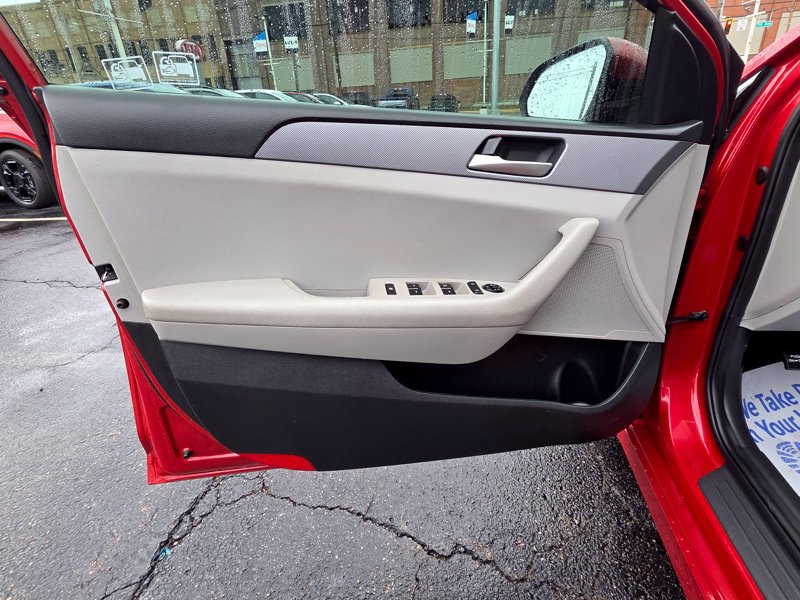 Used 2019 Hyundai Sonata SE FWD image 20