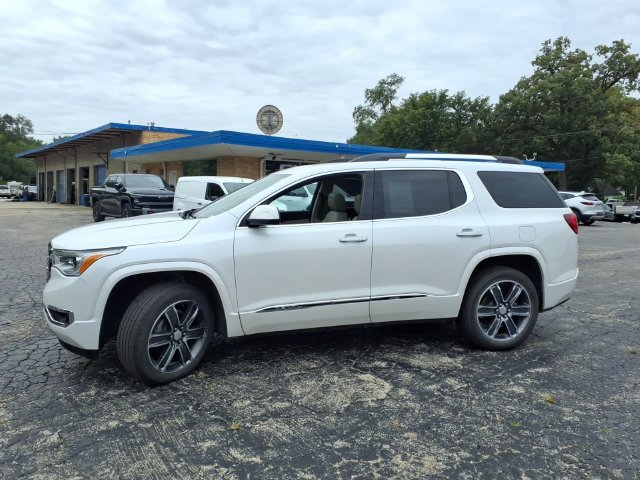 Used 2019 GMC Acadia Denali w/ Technology Package AWD/4WD image 12