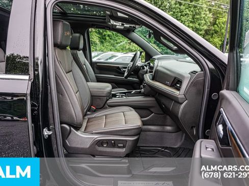 Used 2026 Chevrolet Suburban High Country w/ Sun And Tow Package AWD/4WD image 24