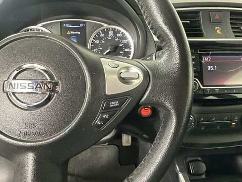 Used 2016 Nissan Sentra SR FWD image 26