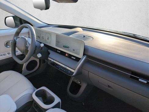 Used 2024 Hyundai Ioniq 5 Limited image 23