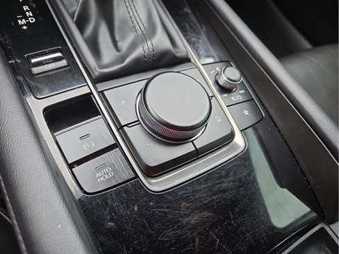 Used 2024 MAZDA MAZDA3 Hatchback w/Premium Plus Pkg image 22