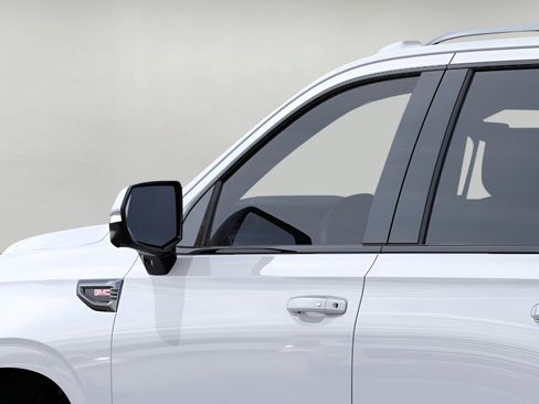 New 2026 GMC Yukon AT4 w/ AT4 Premium Package image 12