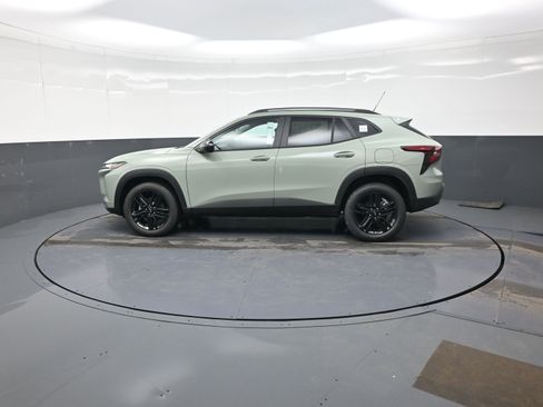 New 2026 Chevrolet Trax ACTIV FWD image 6