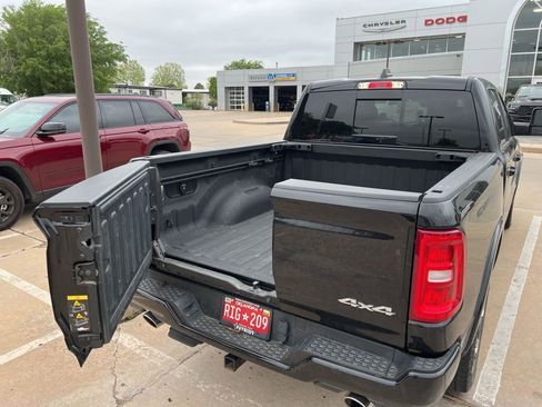 Used 2025 RAM 1500 Laramie image 4