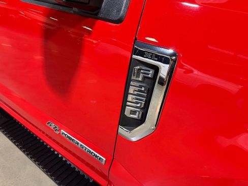 Used 2018 Ford F250 XL w/ Power Equipment Group image 28
