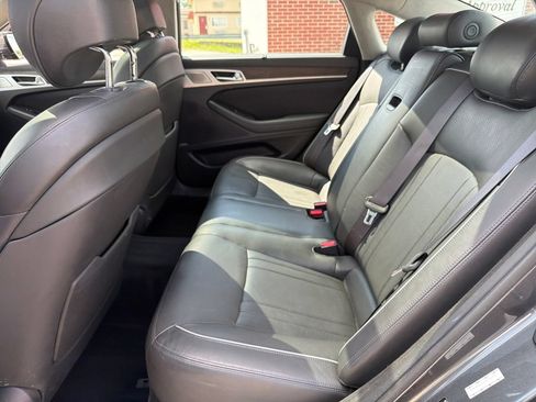 Used 2018 Genesis G80 5.0 Ultimate RWD image 28