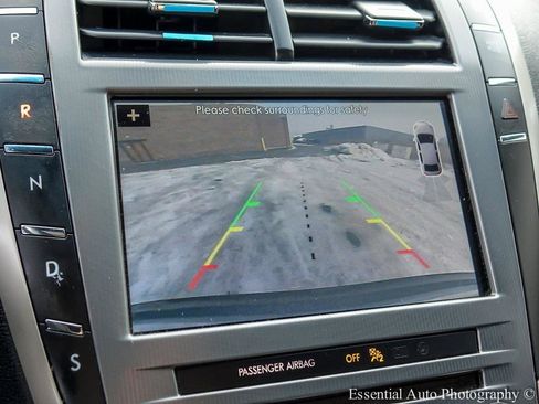 Used 2017 Lincoln MKZ Premiere image 15